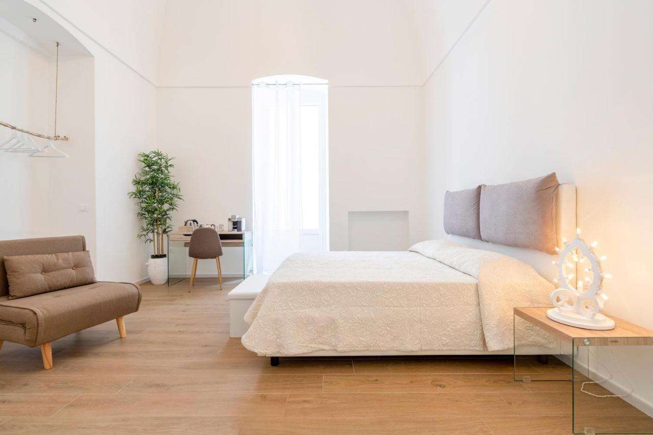 Casa Del Barone - Luxury Suites モノーポリ エクステリア 写真